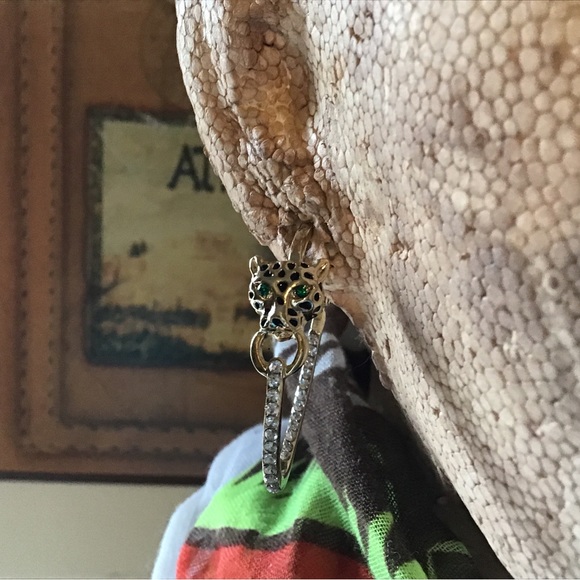 Leopard Hoops - Picture 4 of 12